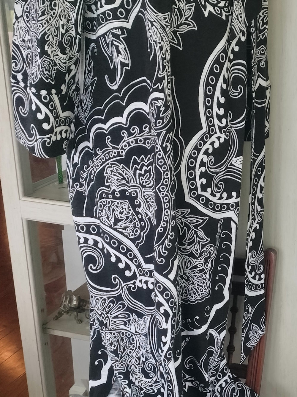 Chico's Black and White Paisley Maxi Dress- 3/4 Sleeves - W/Sash- Sz 1
